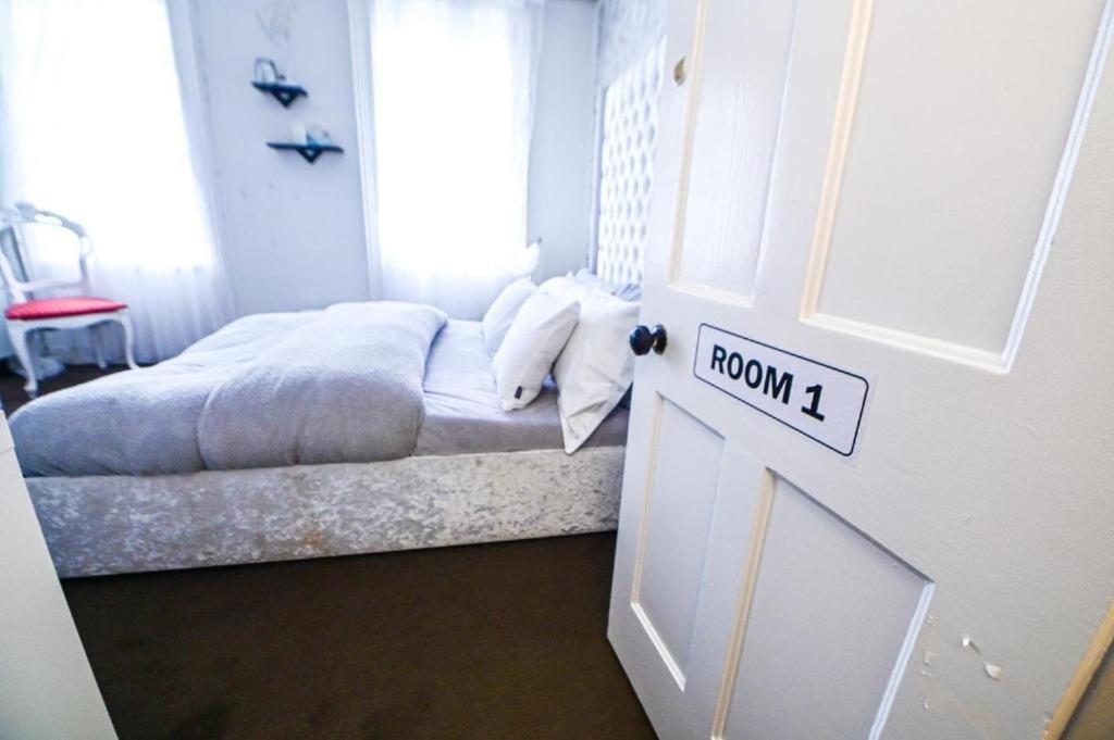벨파스트 Aunty Katie'S House, Ni Tourist Board Certified With Free Continental Breakfast 아파트 외부 사진